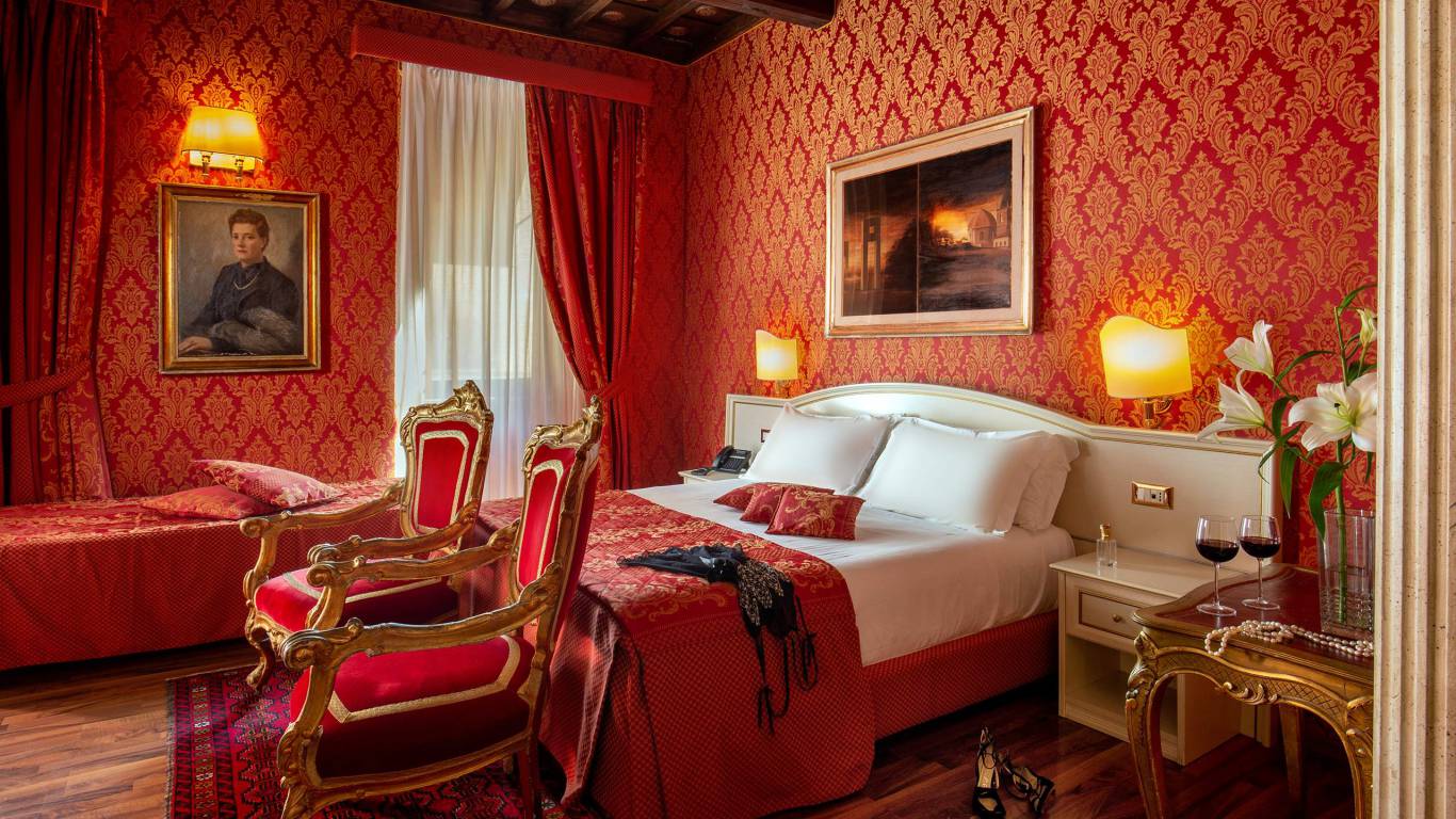 Residenza-Canova-Tadolini-Roma-Curti-Hotels-Rome--6612